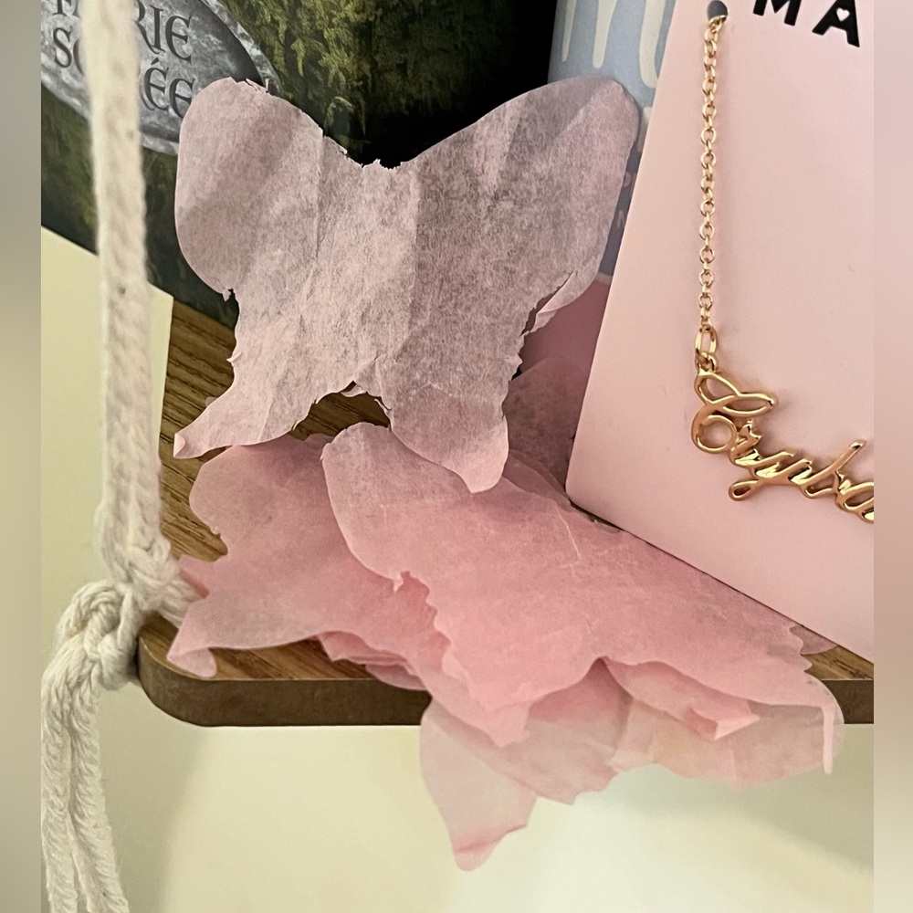 Trilogy tour butterfly confetti